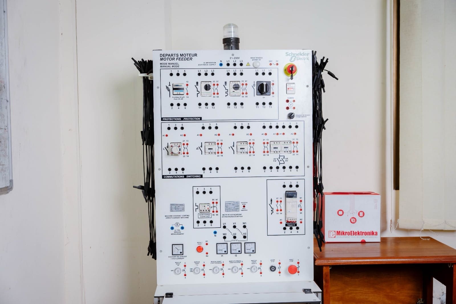 What you'll learn in the Mechatronics program