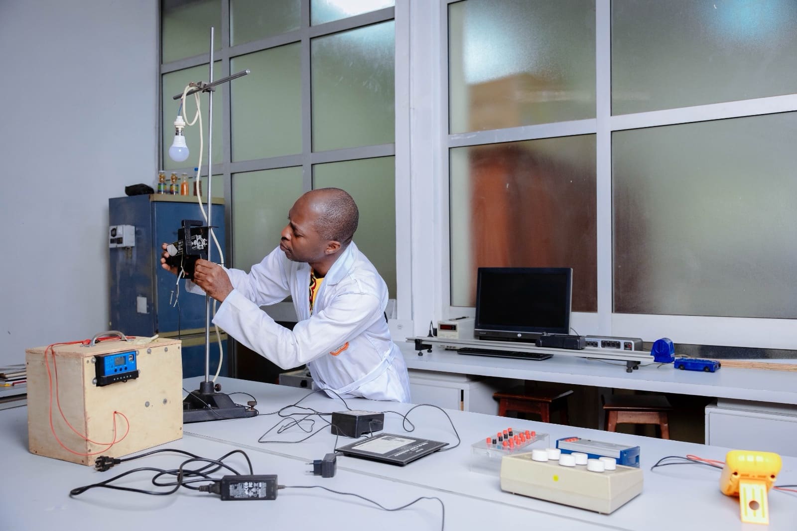 Mechanical Engineering laboratory, view 7